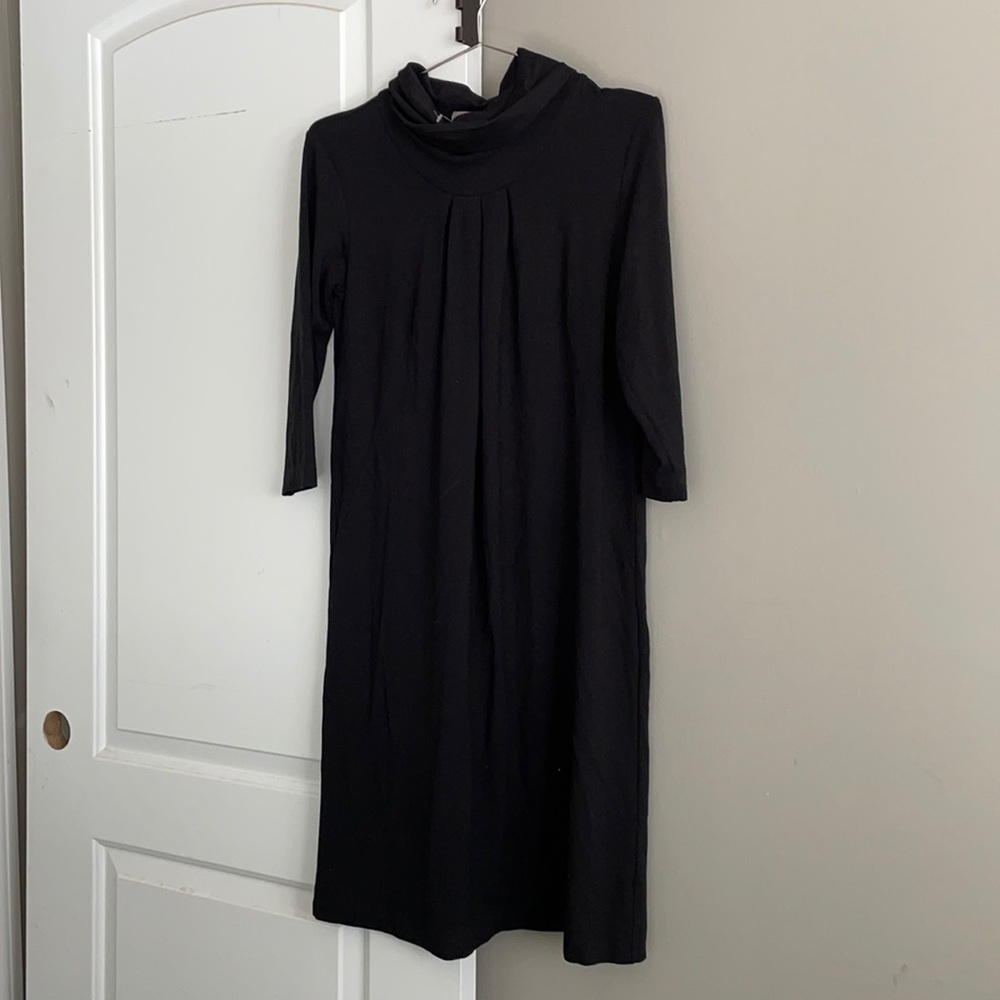 J Jill cowl neck stretchy black dress!